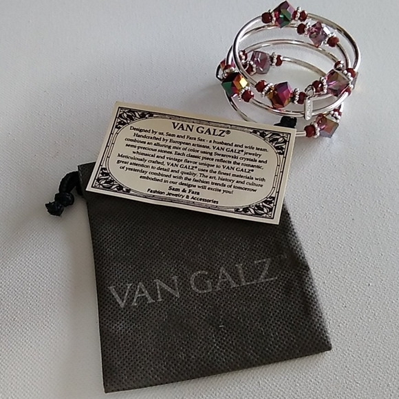 ✋crafted/ Squ.TOPAZ Crystal/Cherub Charm BRACELET - Picture 4 of 4